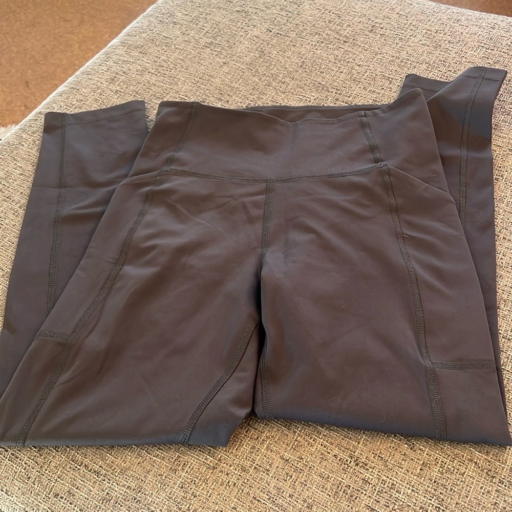 Gray girlfriend collective leggings with side pockets